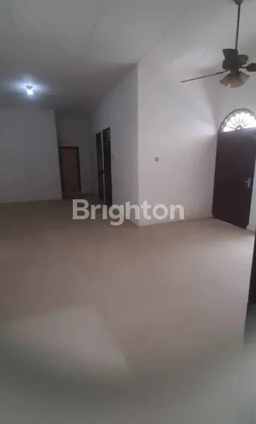 image HUNIAN NYAMAN 3KT HADAP TIMUR, SHM (5)