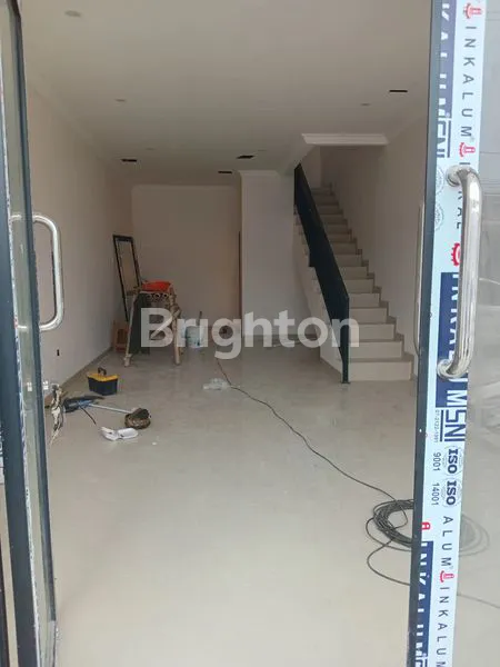 image RUMAH 2 LANTAI DIJUAL CEPAT DI KOTA DEPOK (4)