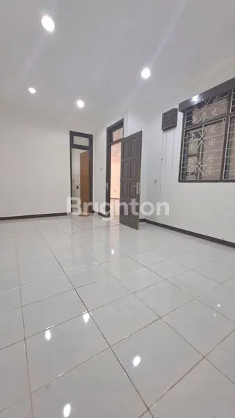 image DISEWAKAN RUMAH 7X21 SIAP HUNI DI SUNTER (6)