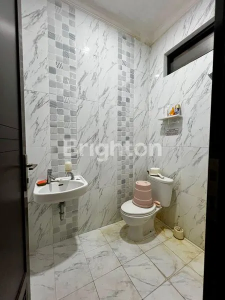 image RUKO 2 LANTAI BARU SIAP PAKAI - JALAN NAROGONG, BEKASI (5)