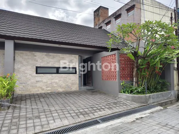 image \UD83C\UDF3F VILLA BARU CANTIK DENGAN KOLAM RENANG DI GUNUNG SALAK – FULL FURNISHED!\N\N\N \U2728 NEW FRESH VILLA-STYLE HOUSE, LOKASI PREMIUM, SIAP HUNI – TINGGAL BAWA KOPER!\N (1)