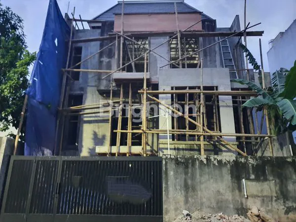 image RUMAH MEWAH PERMATA BUANA CLASTER PREMIUM PULAU PRAMUKA (8)