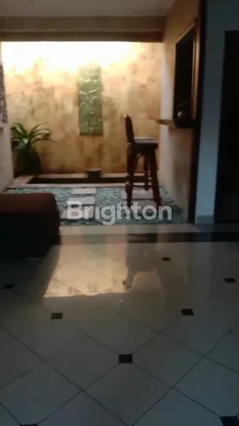 image RUMAH STYLE BALI MODERN DI PURI GADING (4)