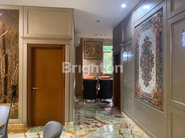 image DIJUAL UNIT APARTEMEN DI PALADIAN PARK KELAPA GADING JAKARTA UTARA. LANTAI RENDAH (3)