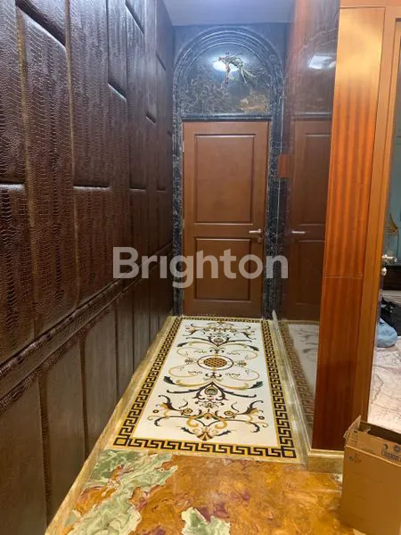 image DIJUAL UNIT APARTEMEN DI PALADIAN PARK KELAPA GADING JAKARTA UTARA. LANTAI RENDAH (5)