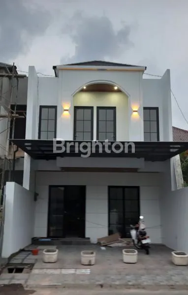 image HUNIAN 2 LANTAI MODERN AMERICAN STYLE LOKASI WISMA MUKTI DEKAT MERR KERTAJAYA INDAH ITS UNAIR PAKUWON CITY (1)