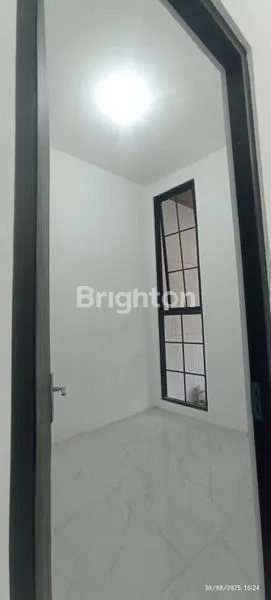 image RUMAH SIAP HUNI DEKAT PUSAT KOTA (4)