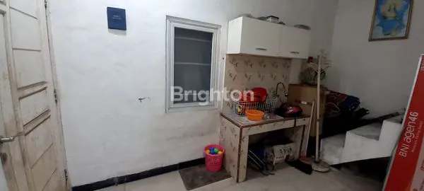 image RUKO STRATEGIS JALAN SEMARANG, 2 LANTAI (3)