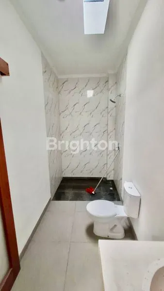 image VILLA DEKWT PANTAI CEMANGI (4)