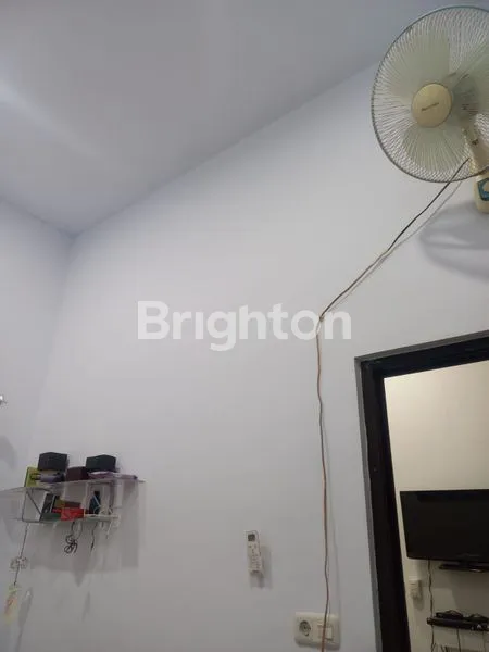 image DI JUAL CEPAT RUMAH HOOK 1 LANTAI PLUS KOS2AN 5 PINTU DI GADING MAS  KELAPA GADING JAKARTA UTARA (2)