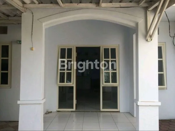 PERUM PPS GRESIK, DEKAT JALAN RAYA