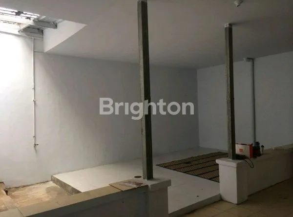 image PERUM PPS GRESIK, DEKAT JALAN RAYA  (3)