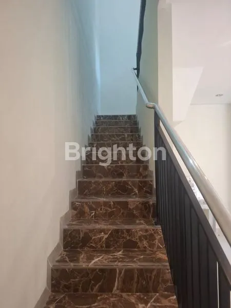 image RUMAH BARU SIAP HUNI DI DARMO (2)