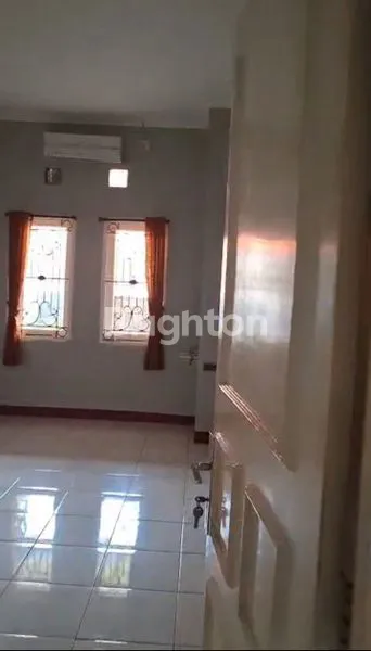 image RUMAH MEWAH 4 KT CLUSTER TAMAN SARI BEKASI (6)