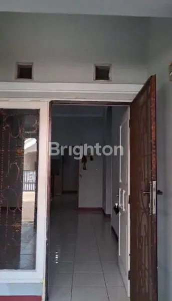 image RUMAH MEWAH 4 KT CLUSTER TAMAN SARI BEKASI (2)