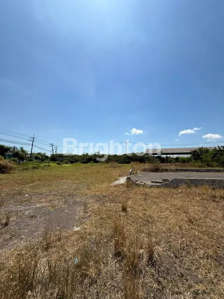 image GUDANG SANGAT LUAS DAN BESAR DI RAYA GILANG SEPANJANG, TAMAN WARU SIDOARJO JAWA TIMUR. NOL JALAN RAYA BESAR KOMERSIL AREA, STRATEGIS. RAMAI. DEKAT PINTU MASUK TOLL SEPANJANG, KETEK, KAWASAN INDUSTRI, PABRIK KAPAL API. JARANG ADA. HARGA MURAH BANGET (8)