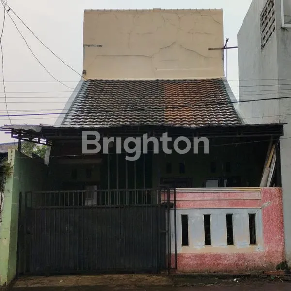 image RUMAH 1.5 LANTAI LT 125M² DI JATIKRAMAT BEKASI (1)