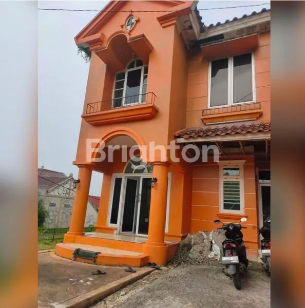 image RUMAH 2 LANTAI ELEGAN – SHM LUAS TANAH 236 M², DEKAT TOL DAN STASIUN (1)