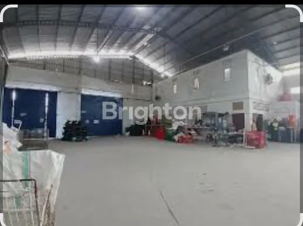 GUDANG STRATEGIS LT 4000 LB 2000 DI PEKANBARU