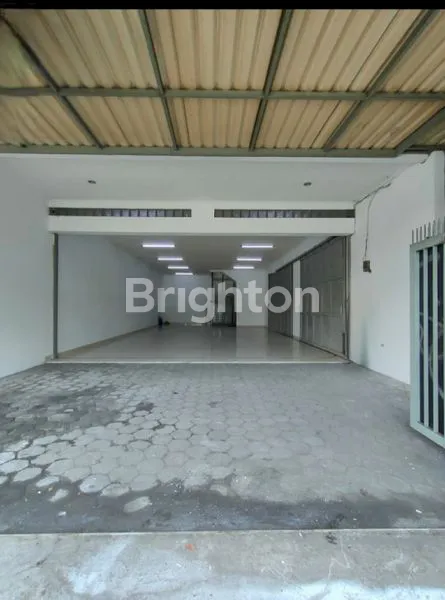 image 2RUKO GANDENG CUAN.MOH TOHA MAINROAND UNTUK SEGALA USAHA LEBAR MUKA 14/GEDUNG BAGUS UNTUK DAPAT CUAN2 (4)