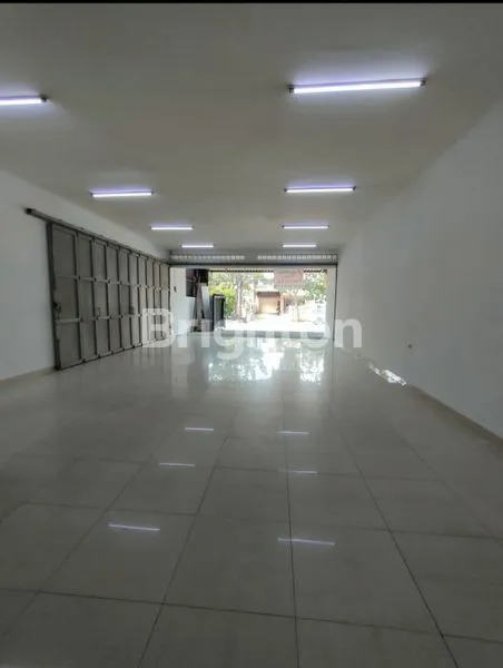 image 2RUKO GANDENG CUAN.MOH TOHA MAINROAND UNTUK SEGALA USAHA LEBAR MUKA 14/GEDUNG BAGUS UNTUK DAPAT CUAN2 (2)