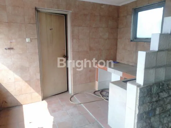 image DIJUAL / SEWA GEDUNG 5 LANTAI DI JALAN UTAMA DAAN MOGOT RAYA SIAP PAKAI.\\N (4)