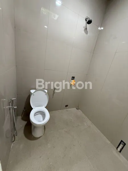 image RUKO MEWAH BARU RENON (4)