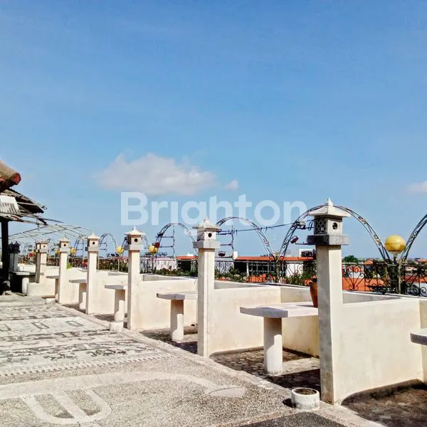 image ROOP TOP RESTAURANT - 4 STOREY COMMERCIAL BUILDING 27 ARE (2)