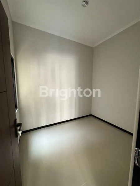 image HOME FOR RENT, ALANA GUNUNGSARI, SURABAYA (7)