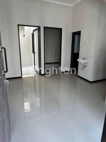 image HOME FOR RENT, ALANA GUNUNGSARI, SURABAYA (3)