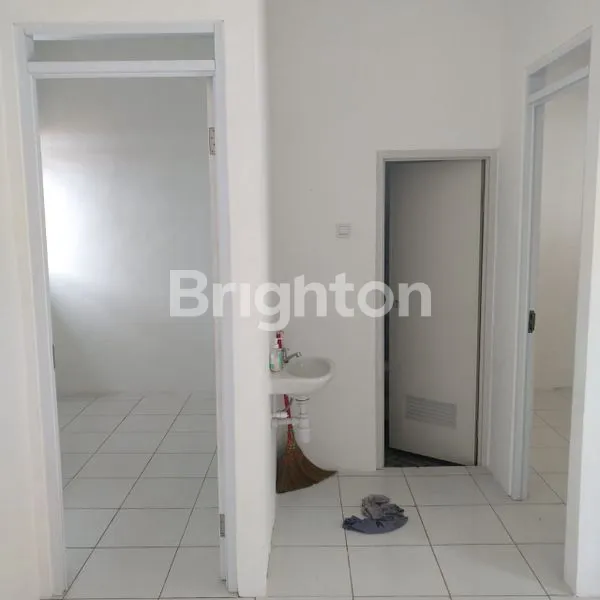 image DIJUAL RUMAH DI KOMPLEK PERUMAHAN GREEN MASTURI (2)