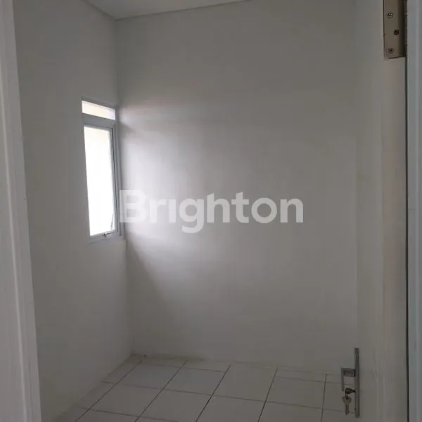 image DIJUAL RUMAH DI KOMPLEK PERUMAHAN GREEN MASTURI (3)