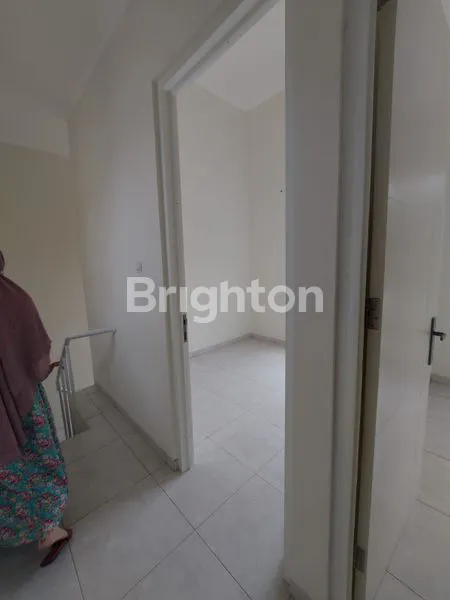 image RUMAH 2 LANTAI DI CLUSTER SIRANDA VIEW SEMARANG (4)