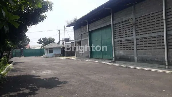 GUDANG EKS PABRIK KIMIA, SIAP PAKAI KAWASAN INDUSTRI, GUNUNG PUTRI
