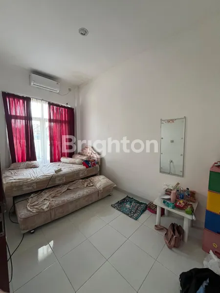 image RUMAH MINIMALIS DI RUNGKUT MAPAN (7)