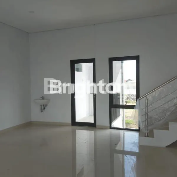 image RUKO 2 LANTAI SIAP HUNI TANAH MAS SEMARANG (2)