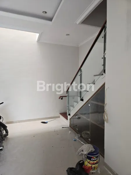 image RUMAH MINIMALIS DI PONDOK TJANDRA, ROW JALAN LEBAR  (3)