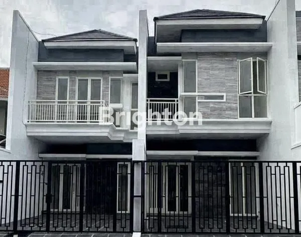 image NEW HOUSE 2 LANTAI BARU GRESS MINIMALIS DEKAT BANGET KE RAYA JEMUR ANDAYANI KENDANGSARI AHMAD YANI (3)