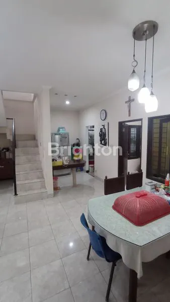 image DIJUAL RUMAH + KANTOR 2 LANTAI DI JL GATOT SUBROTO, DENPASAR UTARA (3)