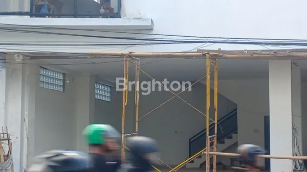 image RUKO STRATEGIS 2 BLOK DI SESETAN – DENPASAR (7)