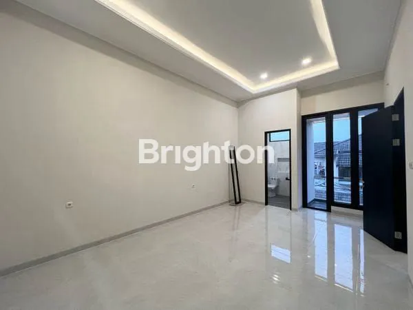 image NEW GRESS HOUSE 2 LANTAI BARU UNIT HOOK MINIMALIS 2 UNIT JEJER LEBAR 9 DEKAT UNIVERSITAS UBAYA TENGGILIS RUNGKUT PRAPEN (7)