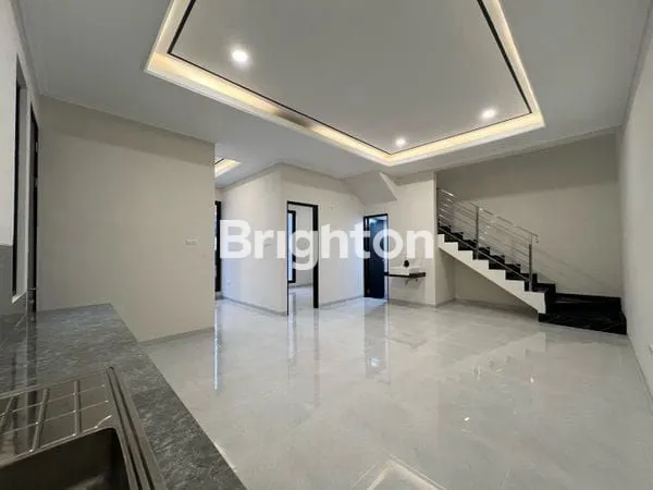 image NEW GRESS HOUSE 2 LANTAI BARU UNIT HOOK MINIMALIS 2 UNIT JEJER LEBAR 9 DEKAT UNIVERSITAS UBAYA TENGGILIS RUNGKUT PRAPEN (1)
