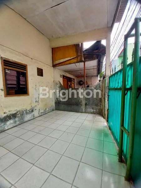 image RUMAH 1 LANTAI DI JELAMBAR - AKSES MUDAH, INVESTASI BAGUS (2)