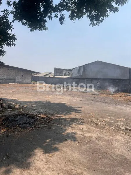 image GUDANG STRATEGIS 1200M², AKSES KONTAINER (2)