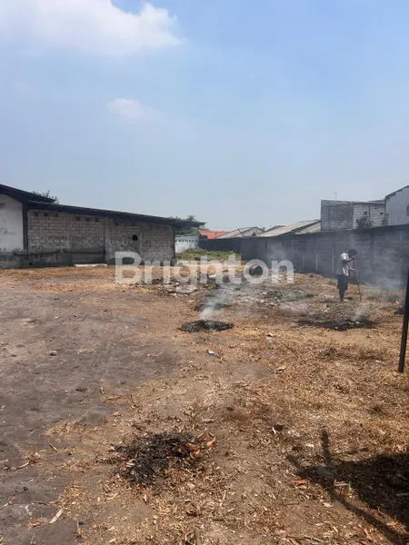 image GUDANG STRATEGIS 1200M², AKSES KONTAINER (3)