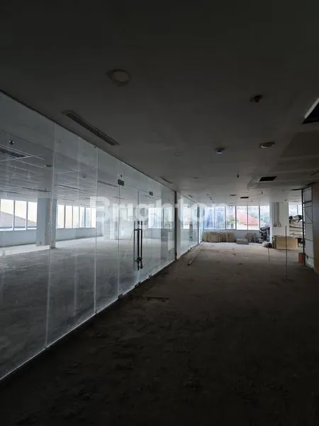 image GEDUNG KANTOR GROGOL 8 TINGKAT ,JAKARTA BARAT (6)