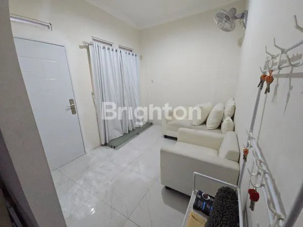 image RUMAH 2½ LTN SIAP HUNI, LT 130M² SHM DEKAT KELAPA GADING (3)