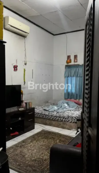 image RUMAH LUAS + KONTRAKAN & WARUNG - TANJUNG BARAT, JAGAKARSA, JAKARTA SELATAN (6)