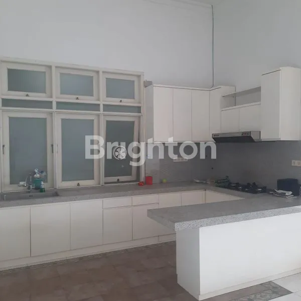 image RUMAH MEWAH TUMPANG RAYA (8)