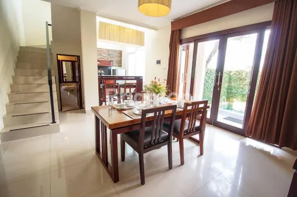 image VILLA SIAP HUNI DI KEROBOKAN FULLY FURNISHED, STRATEGIS DEKAT PANTAI BATU BELIG (3)